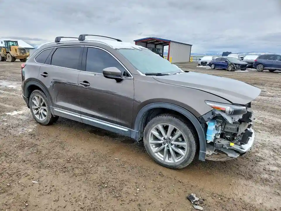 JM3TCBDY0J0221414 2018 MAZDA CX-9-3