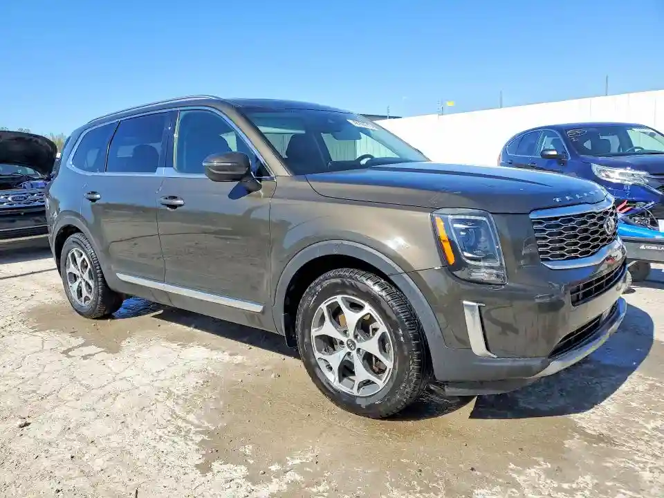 5XYP3DHC4LG018799 2020 KIA TELLURIDE-3