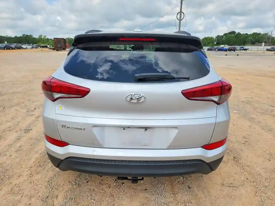 KM8J33A41JU683296 2018 HYUNDAI TUCSON-5