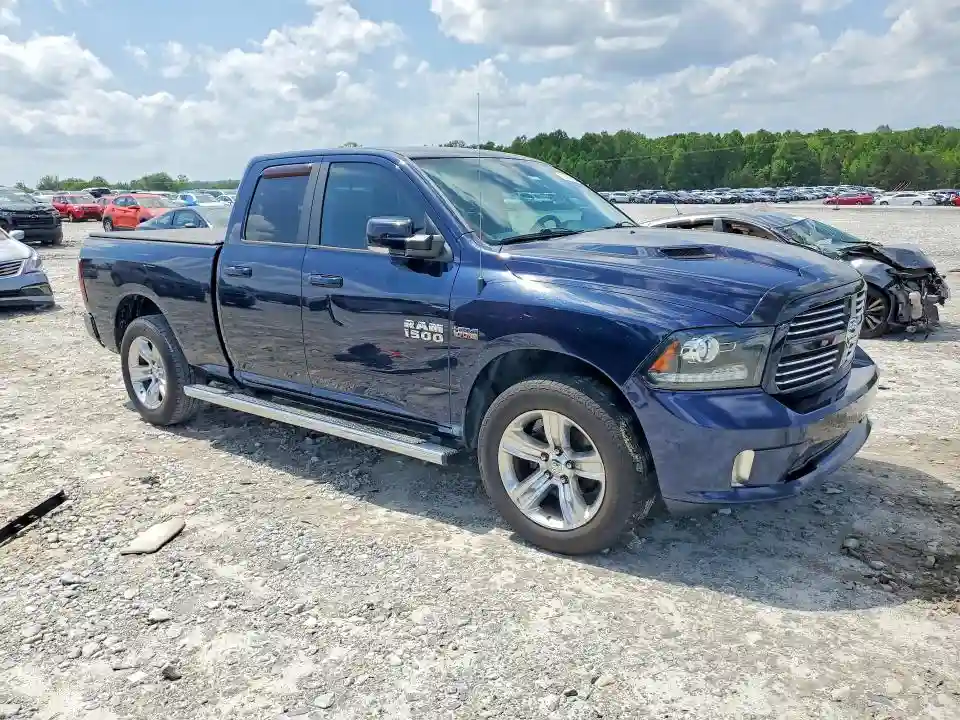 1C6RR6HT5HS639481 2017 RAM 1500-3