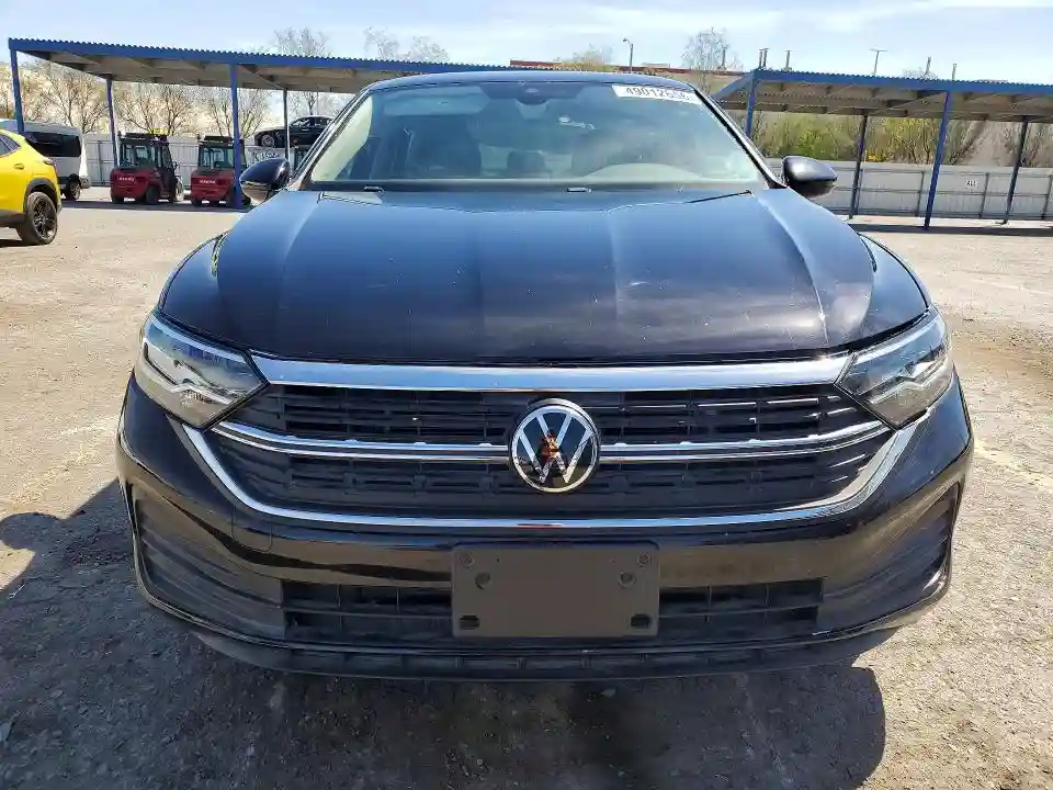 3VWEM7BU1PM040580 2023 VOLKSWAGEN JETTA-4
