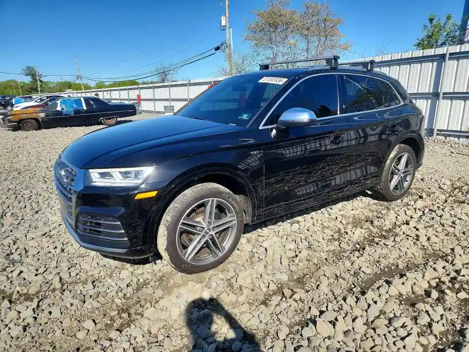 WA1A4AFY5J2247087 2018 AUDI SQ5-0