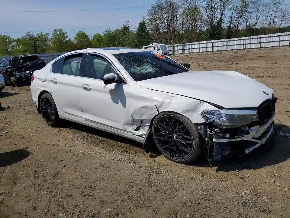 WBAJA5C56JWA36912 2018 BMW 5 SERIES-3