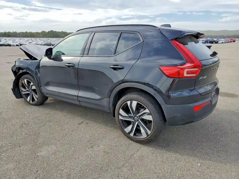 YV4L12UL5R2298179 2024 VOLVO XC40 PLUS-1