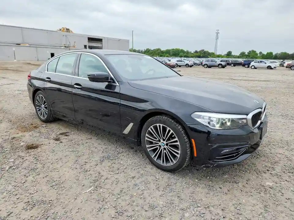 WBAJA7C53JWC74681 2018 BMW 5 SERIES-3