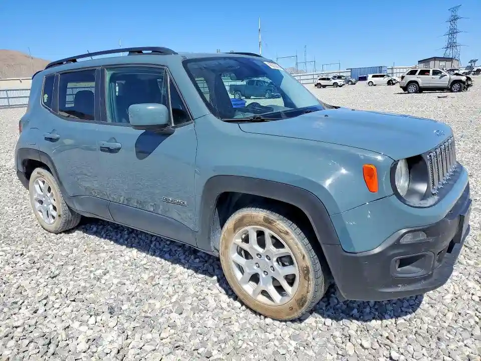ZACCJABB8HPF97533 2017 JEEP RENEGADE-3