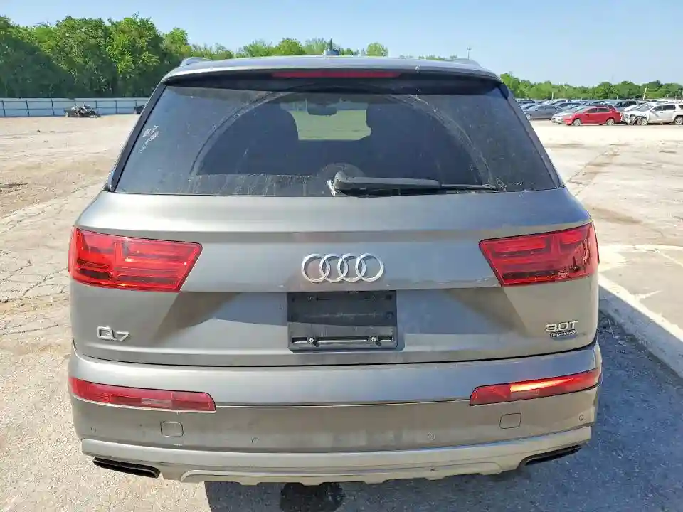 WA1LAAF79HD023280 2017 AUDI Q7-5