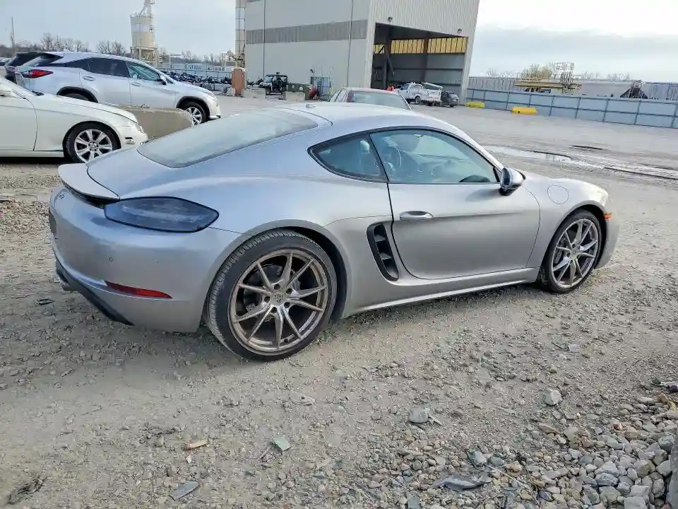 WP0AA2A81KS260996 2019 PORSCHE CAYMAN-2