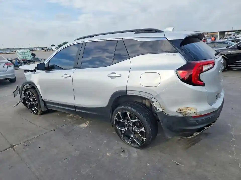 3GKALMEV1NL229650 2022 GMC TERRAIN-1