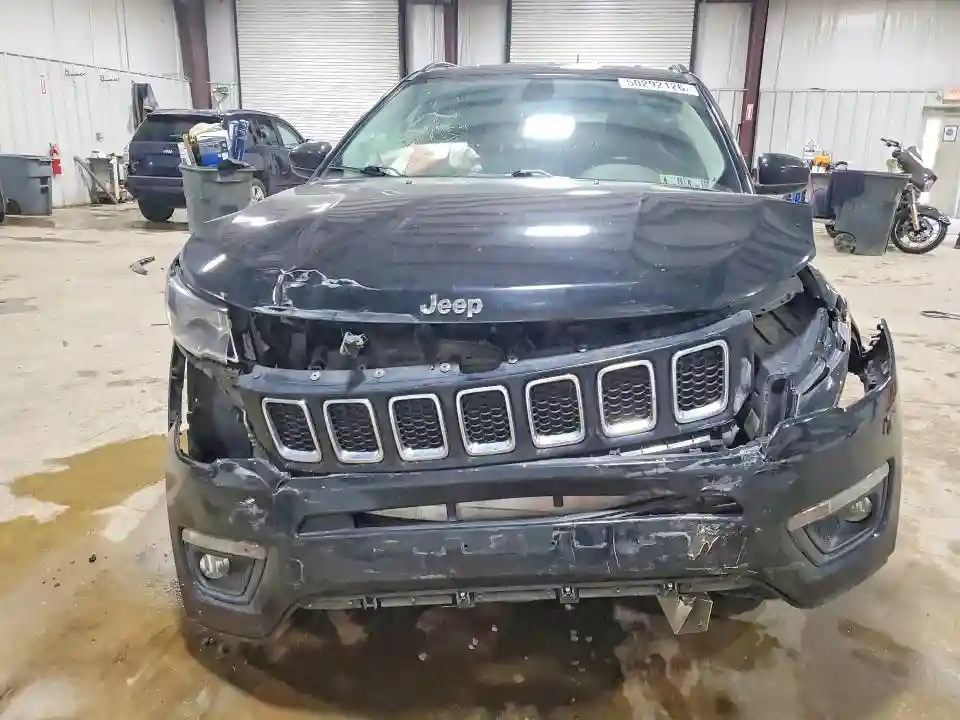 3C4NJDBB4LT219625 2020 JEEP COMPASS-4