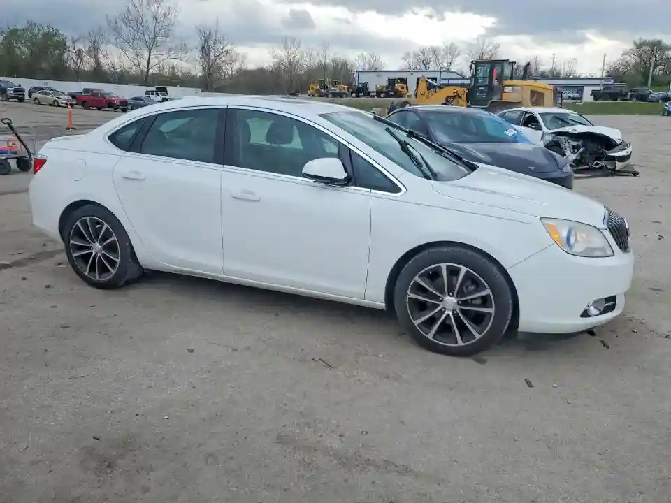 1G4PR5SK4H4102031 2017 BUICK VERANO-3