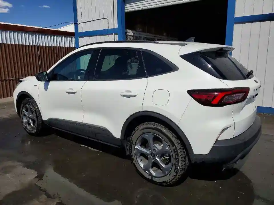 1FMCU9MN0TUA32225 2026 FORD ESCAPE ST-1