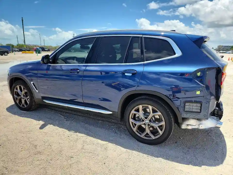 5UXTY5C03M9H92484 2021 BMW X3-1