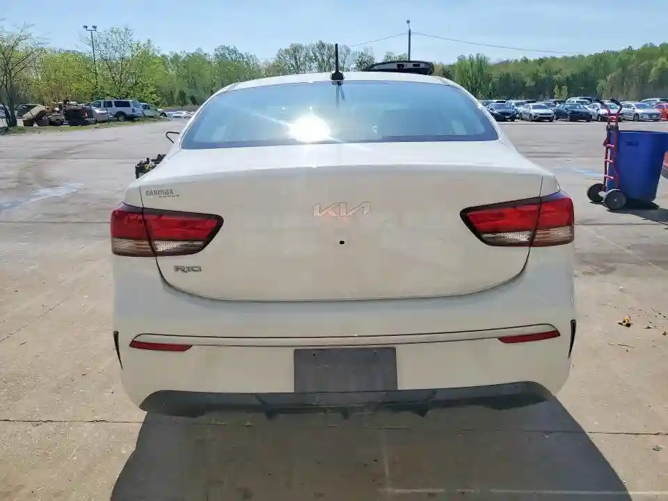 3KPA24AD6NE478963 2022 KIA RIO-5