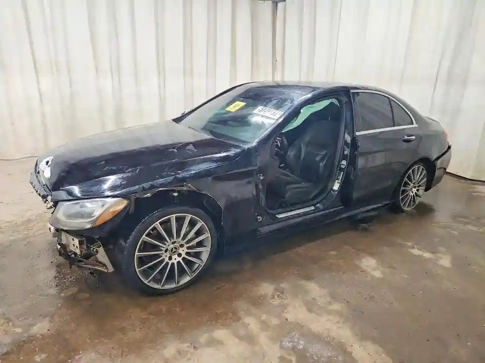 55SWF4JB1HU230738 2017 MERCEDES-BENZ C-CLASS-0