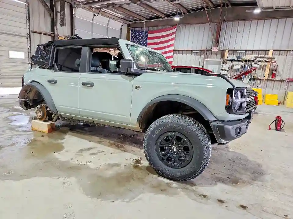 1FMEE5DP7PLB10639 2023 FORD BRONCO-3