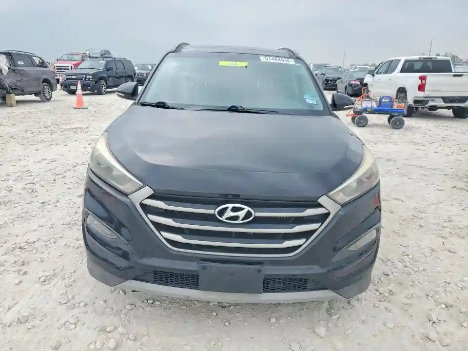 KM8J33A29JU697073 2018 HYUNDAI TUCSON-4
