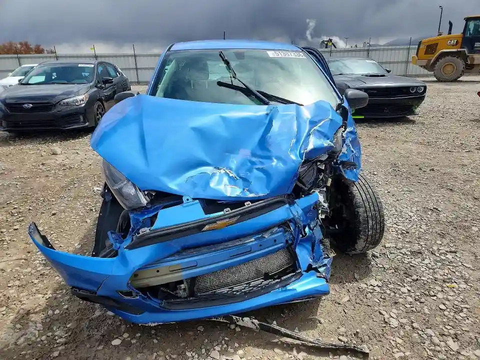 KL8CB6SA6JC473877 2018 CHEVROLET SPARK-4