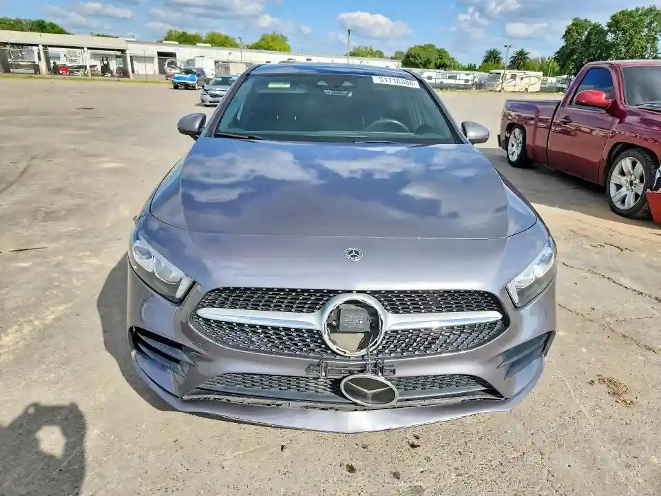 WDD3G4EB7KW010525 2019 MERCEDES-BENZ A-CLASS-4