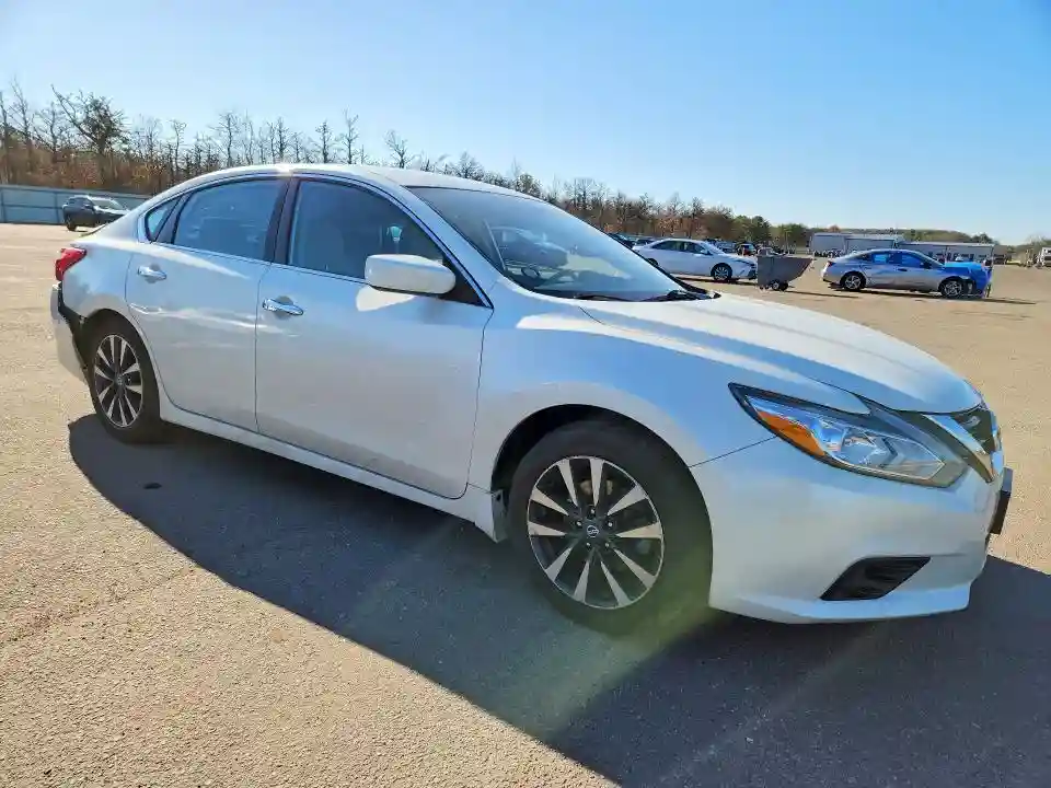 1N4AL3APXGC277083 2016 NISSAN ALTIMA-3