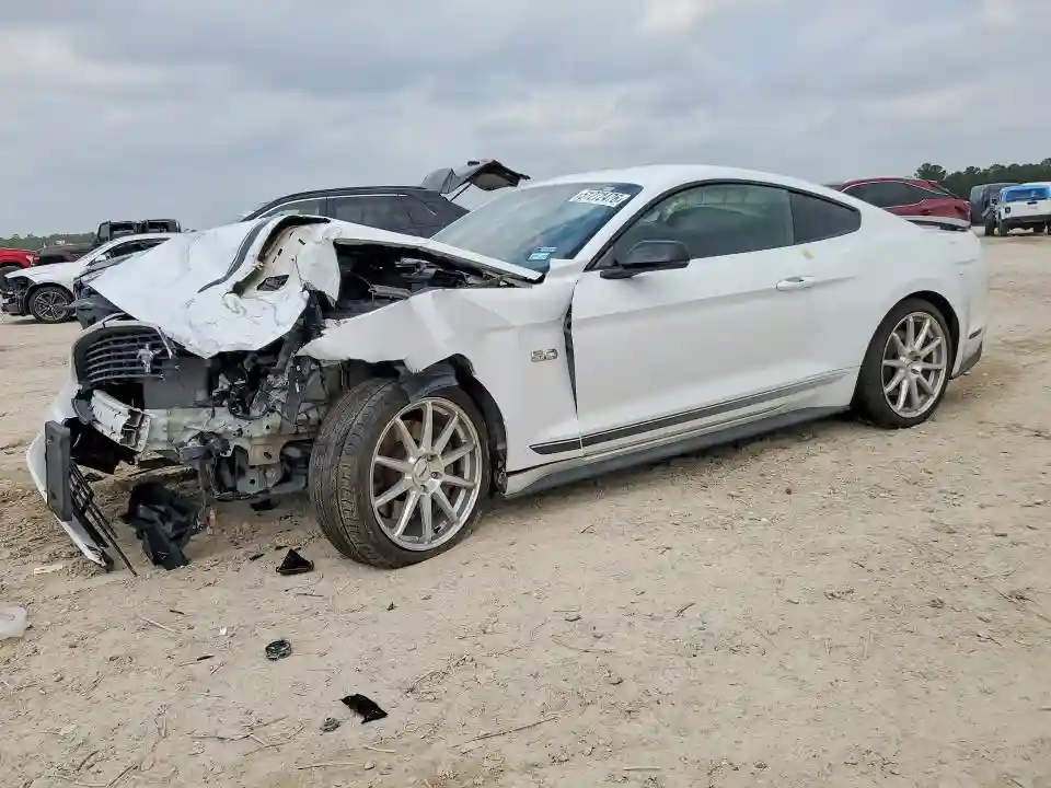 1FA6P8CF3G5298955 2016 FORD MUSTANG-0