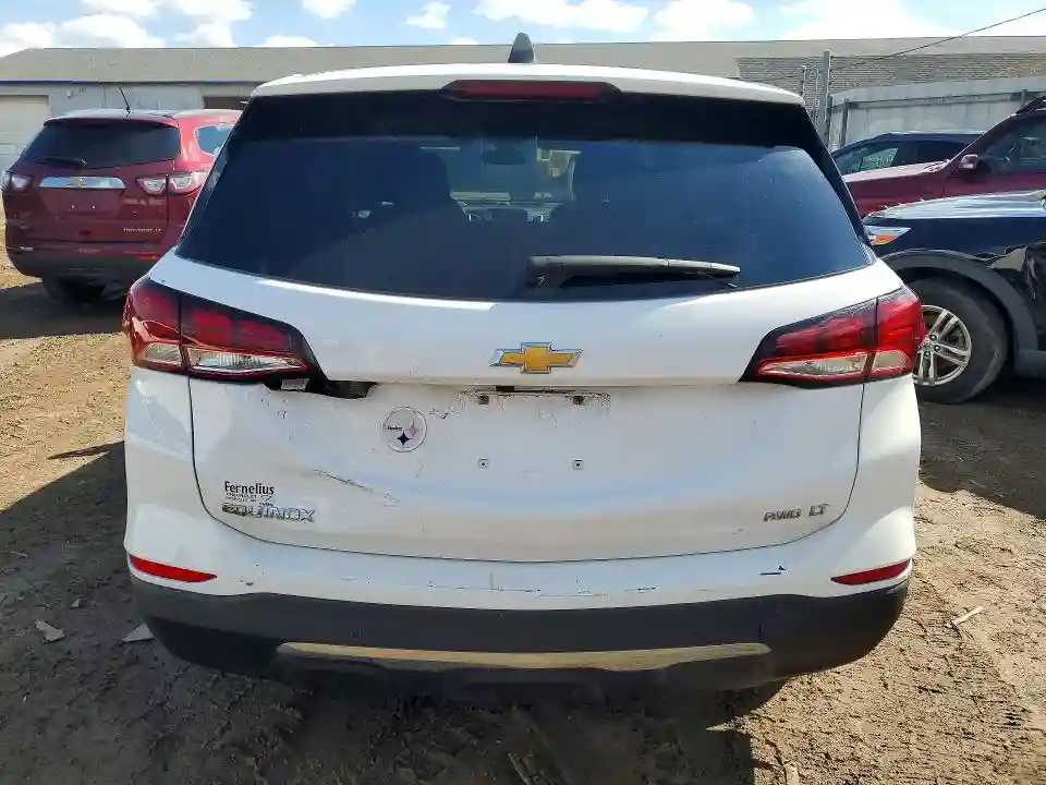 3GNAXUEV8NL287343 2022 CHEVROLET EQUINOX-5
