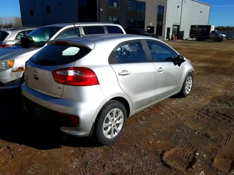 KNADM5A39G6742638 2016 KIA RIO-2