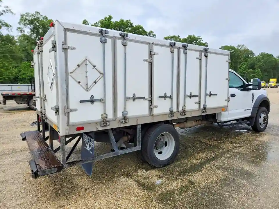 1FDUF5GT9JDA00453 2018 FORD F550-2