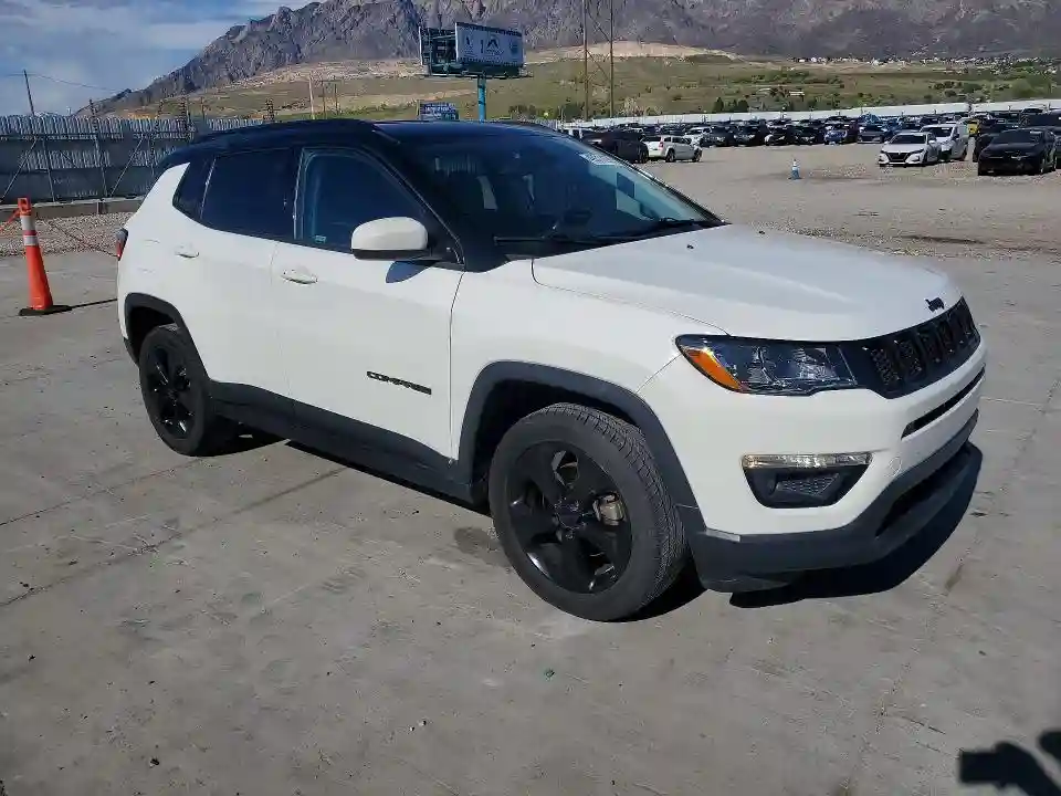 3C4NJDBB9LT116510 2020 JEEP COMPASS-3