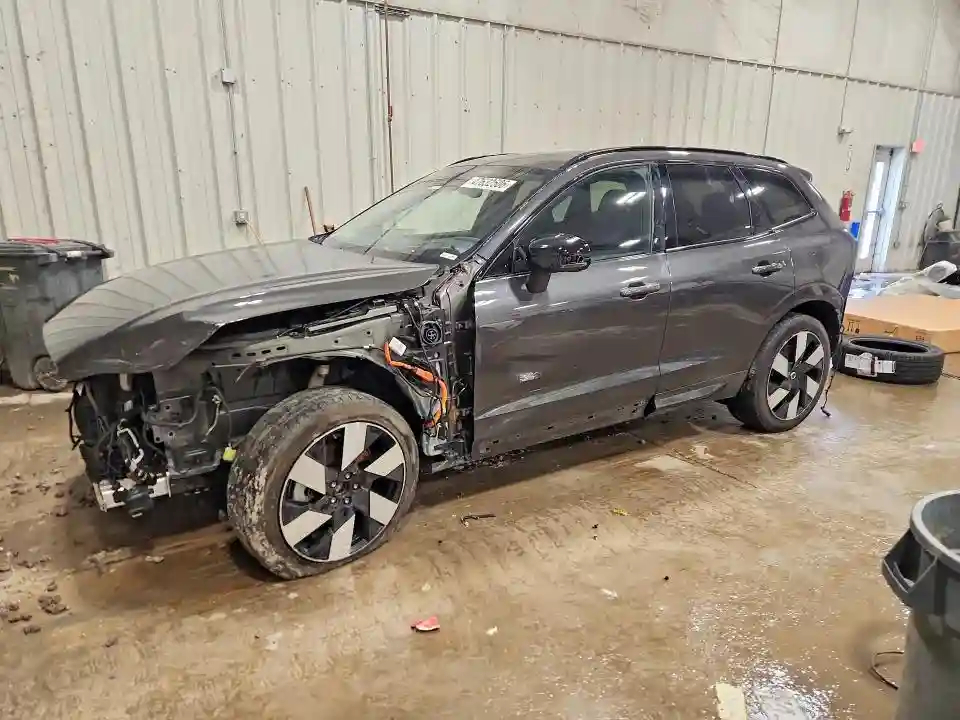 YV4H60DM1R1723956 2024 VOLVO XC60-0