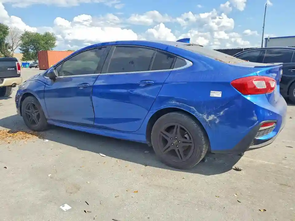 1G1BE5SM1H7108906 2017 CHEVROLET CRUZE-1