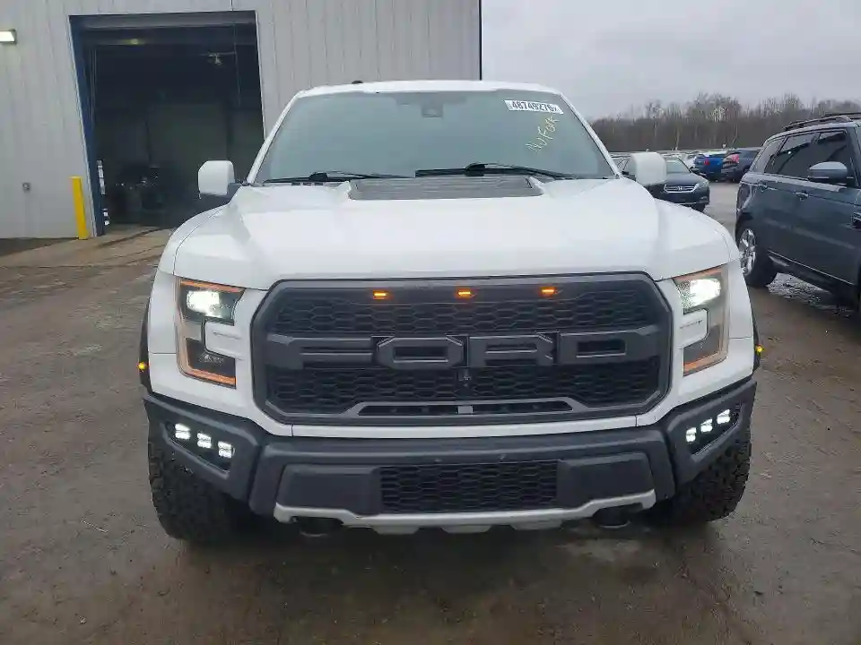1FTFW1RG9JFB23051 2018 FORD F150-4