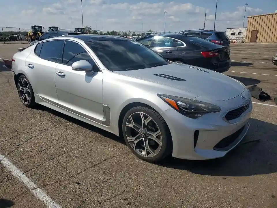 KNAE25LA7J6014751 2018 KIA STINGER-3