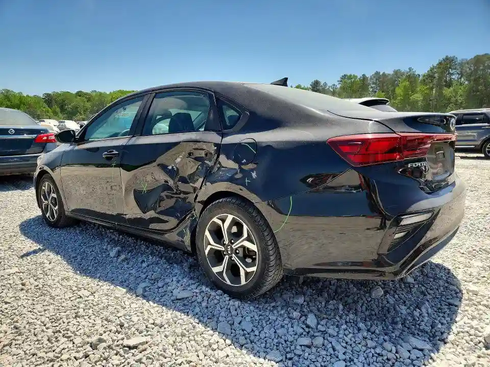 3KPF24AD6ME266875 2021 KIA FORTE-1