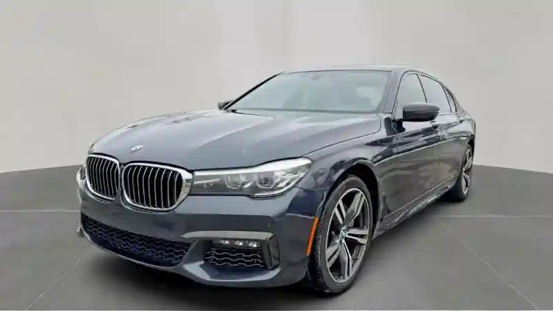 WBA7E2C58KB218257 2019 BMW 7 SERIES-1
