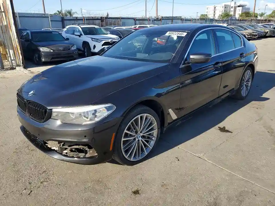 WBAJR3C00LWW69312 2020 BMW 5 SERIES-0