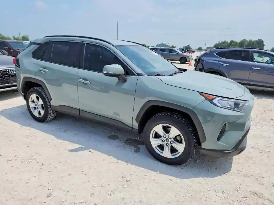 2T3W1RFV1MW111964 2021 TOYOTA RAV4-3