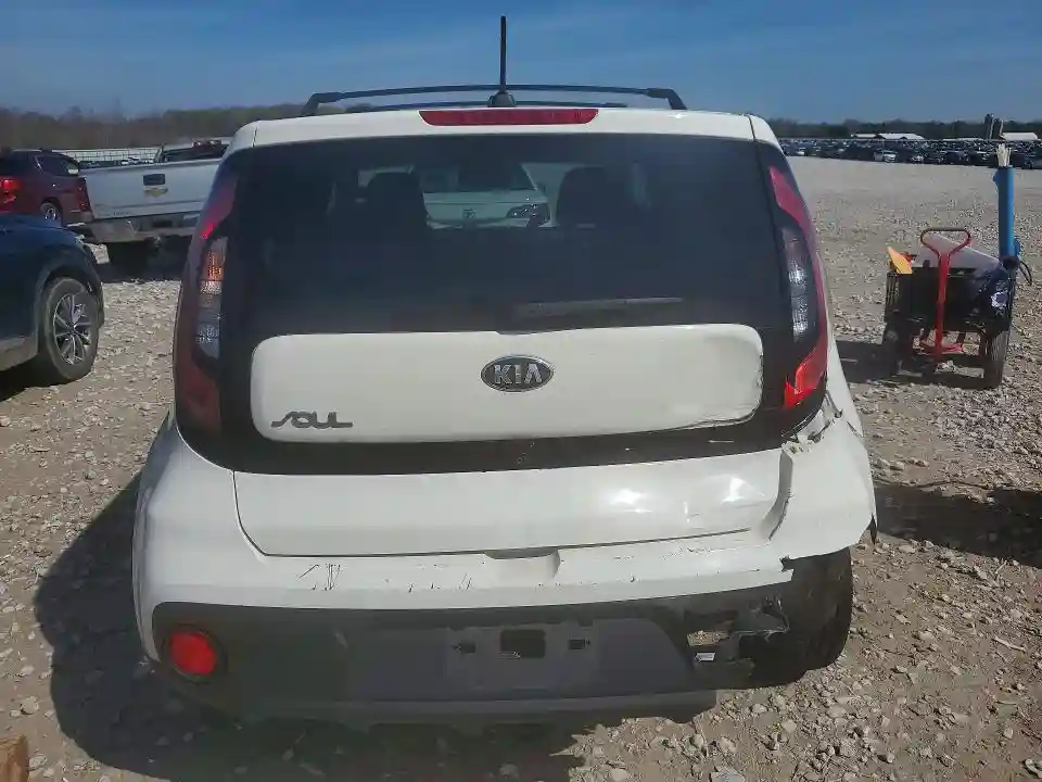 KNDJN2A29K7012269 2019 KIA SOUL-5