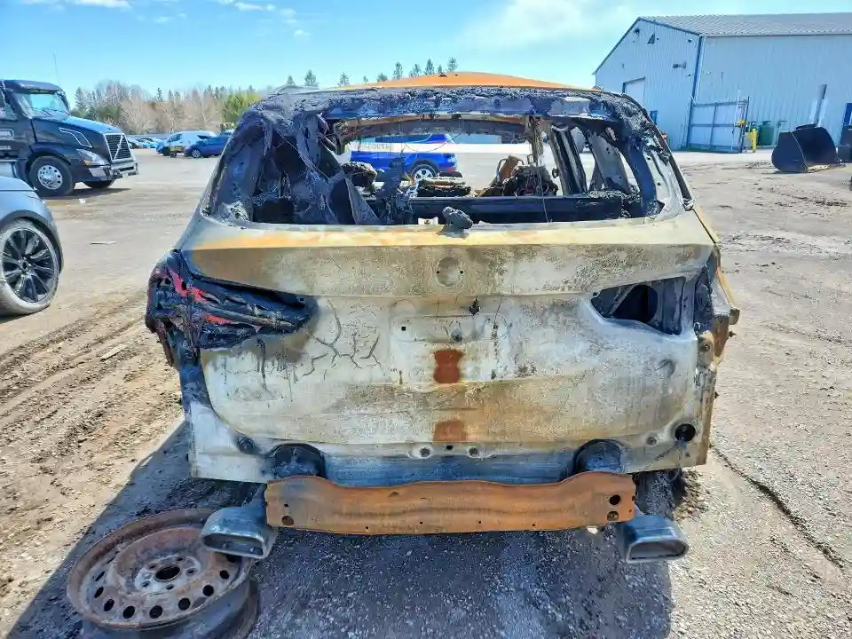 5UX53DP04N9K31821 2022 BMW X3-5