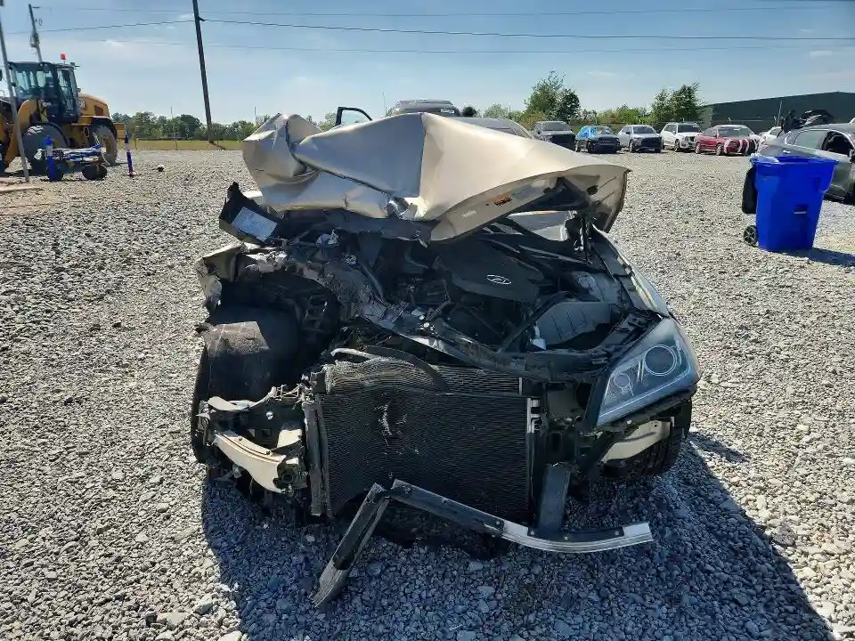 KMHGN4JE3FU078044 2015 HYUNDAI GENESIS-4