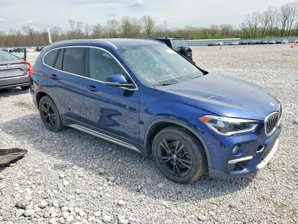 WBXHT3C36G5F63784 2016 BMW X1-3