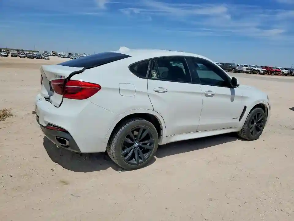 5UXKU2C56G0N79083 2016 BMW X6-2