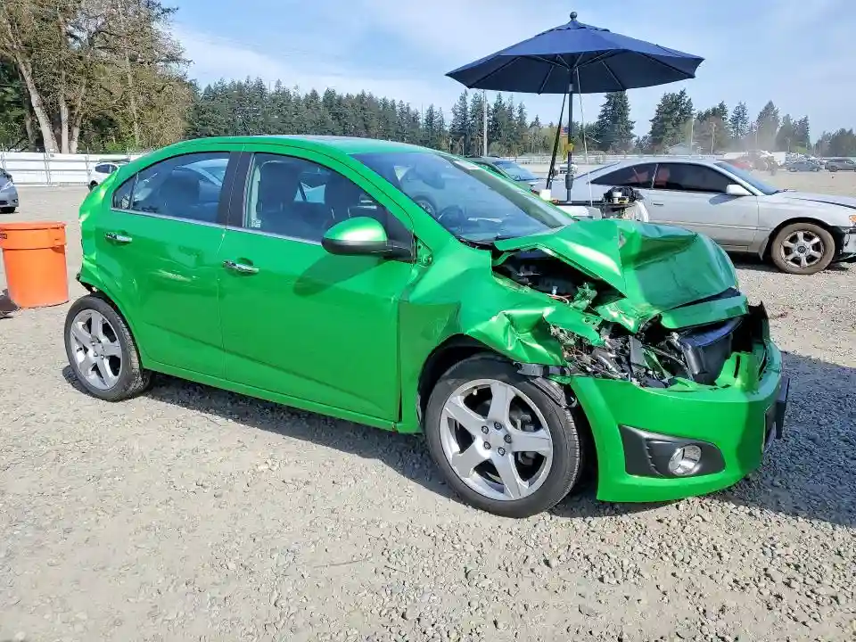 1G1JE5SB0F4128153 2015 CHEVROLET SONIC-3