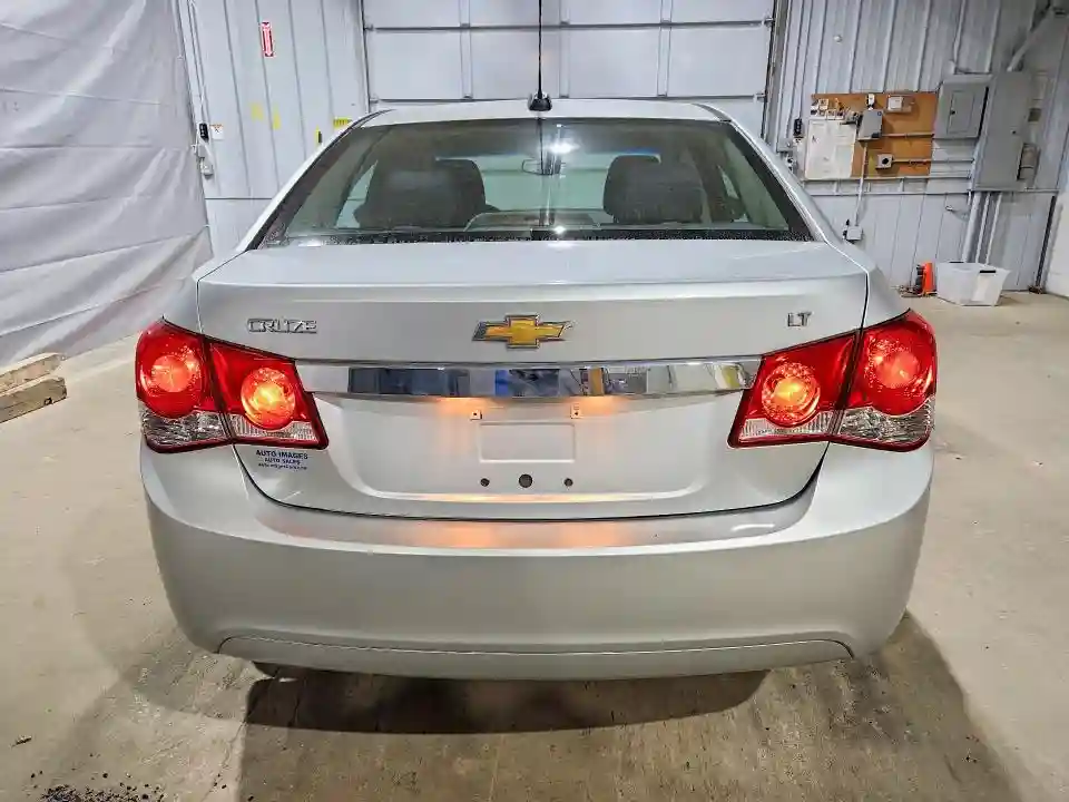1G1PC5SBXF7203097 2015 CHEVROLET CRUZE-5
