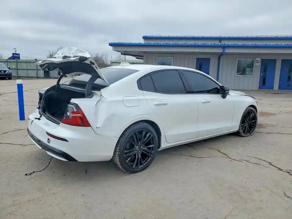 7JRL12GD0SG367460 2025 VOLVO S60-2