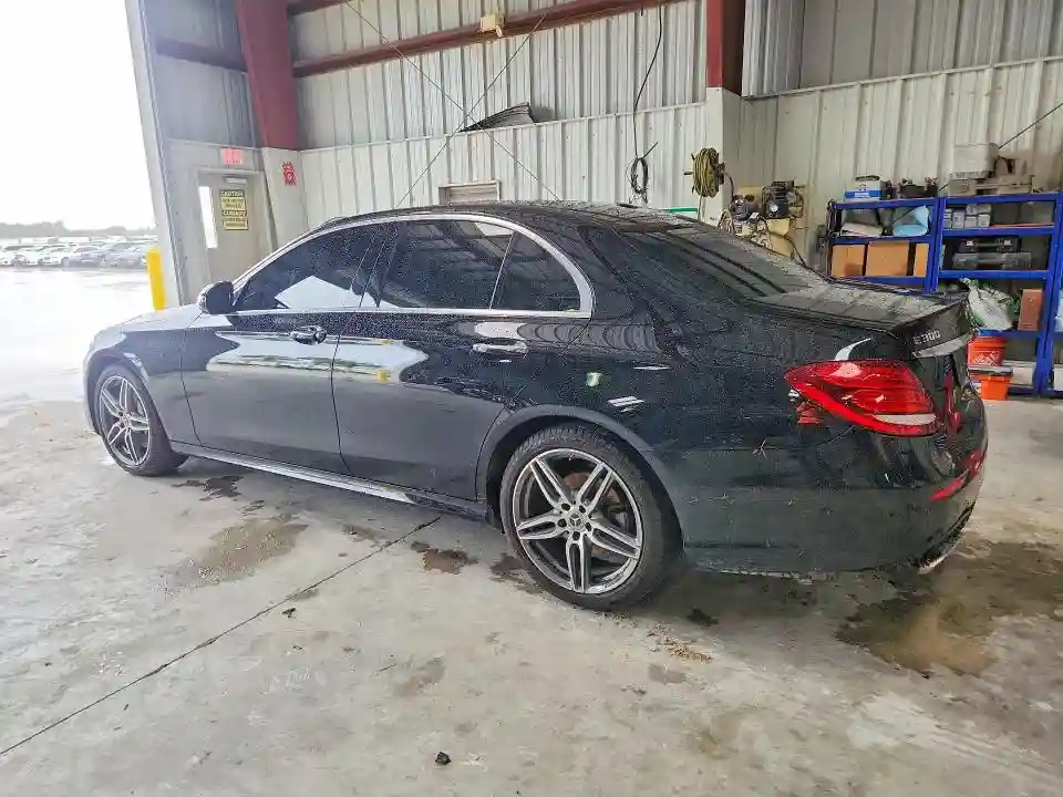 WDDZF4JB9KA682893 2019 MERCEDES-BENZ E-CLASS-1