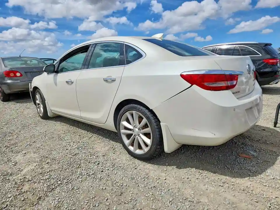 1G4PS5SK7G4154174 2016 BUICK VERANO-1