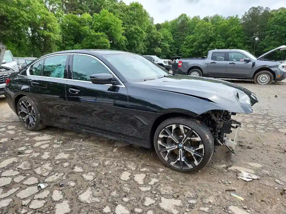 3MW69CW0XS8F25405 2025 BMW 3 SERIES-3