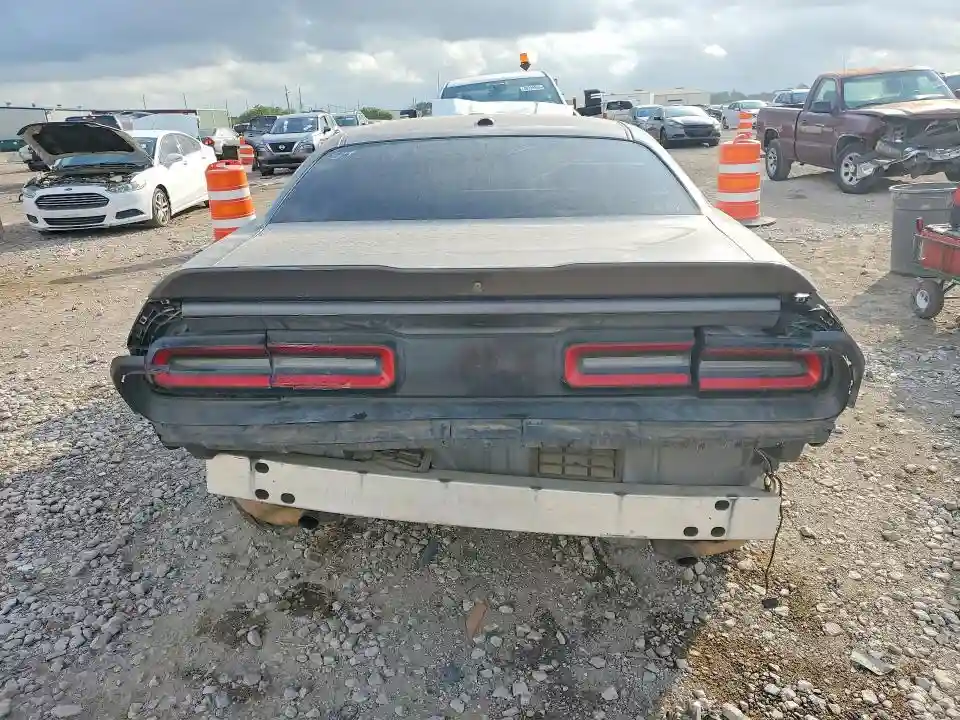 2C3CDZAG8KH669038 2019 DODGE CHALLENGER-5