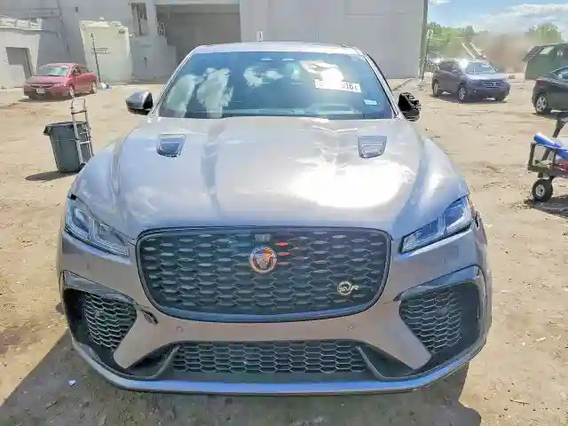 SADCZ2EE9NA700690 2022 JAGUAR F-PACE-4